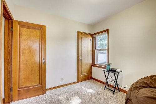 2847 77 St, Milwaukee WI 53219-2766 exterior