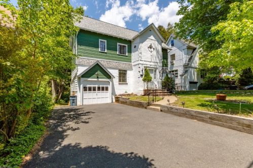 228 Hillside Ave, Livingston, NJ 07039-3600