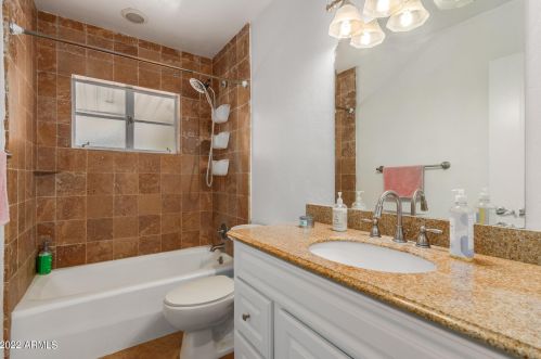 6612 10 Ave, Phoenix AZ 85007-2318 exterior