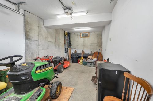 331 Queen St, Concord NH 03303-1118 exterior