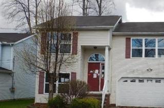 3690 Lake Ave, Aurora, OH 44202-8571