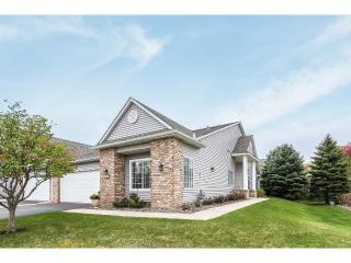 1866 Merlot Curv, Saint Paul, MN 55122-3150