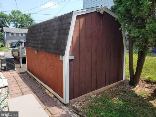 522 St, Pottstown PA 19464-4746 exterior