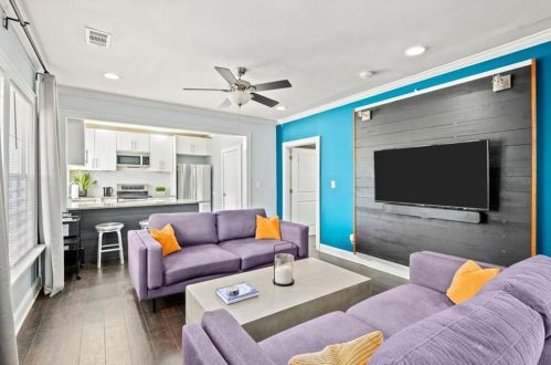 1749 Hamilton Ave, Atlanta GA  30344-4143 exterior