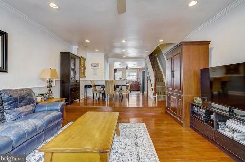 1029 18th St, Philadelphia PA  19146-1923 exterior