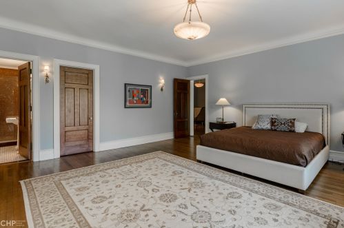 4845 Ellis Ave, Chicago IL 60615-5008 exterior