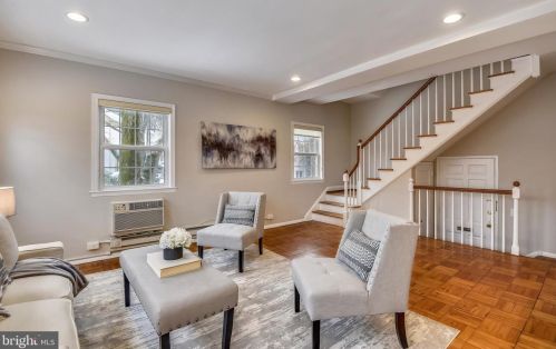 3555 Martha Custis Dr, Alexandria VA 22302-2003 exterior