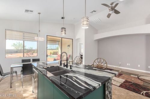 42226 46 Ln, Phoenix AZ 85086-1418 exterior