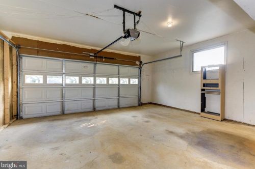 789 Rte 45, Pilesgrove NJ 08098-2528 exterior