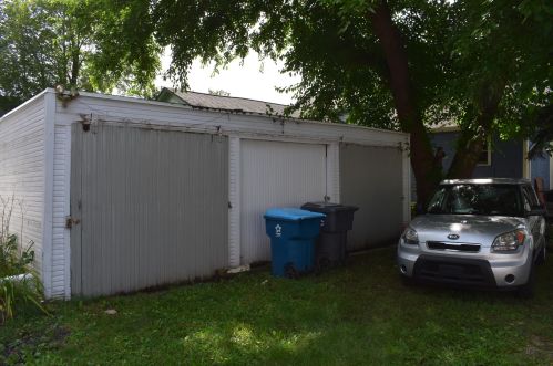 321 Burr Oak St, Kalamazoo, MI 49001-2639