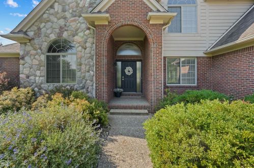 5233 Belle Riv Rd, East China MI 48054-3405 exterior