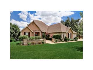 504 Candlelight Cir, Springdale AR  72762-9250 exterior