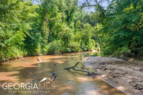 3143 Demooney Rd, Atlanta GA 30349-1129 exterior