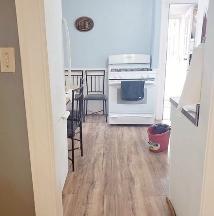 16 Indian Lk Pkwy, Worcester MA 01605-1215 exterior