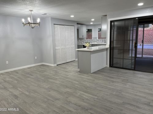 1331 Andorra Dr, Phoenix AZ  85032 exterior