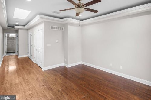 1810 Bainbridge St, Philadelphia PA 19146-1430 exterior