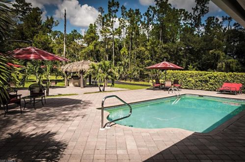 131 25 St, Naples FL 34117-3230 exterior