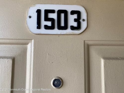 1503 Silver Ct, Trenton NJ  08690-3527 exterior