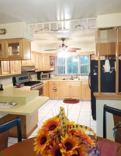 2240 Oak Ln, Gary IN 46408-2450 exterior