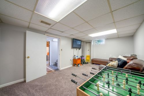 1280 Cornell Rd, Meskegon MI 49441-3834 exterior