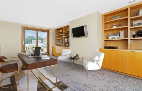 2246 Lakewood Ave, Chicago IL 60614-3629 exterior