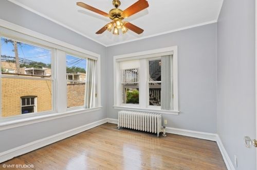 6710 Artesian Ave, Chicago IL 60645-5301 exterior