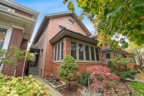 1429 Norwood St, Chicago IL 60660-2207 exterior