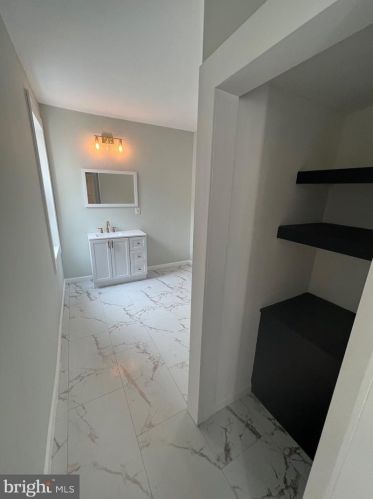 5122 Marvine St, Philadelphia PA 19141-2814 exterior