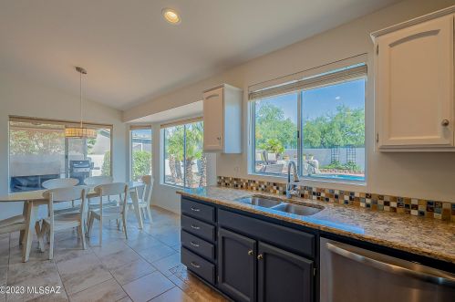 64364 Galveston Ln, Tucson AZ  85739-1020 exterior