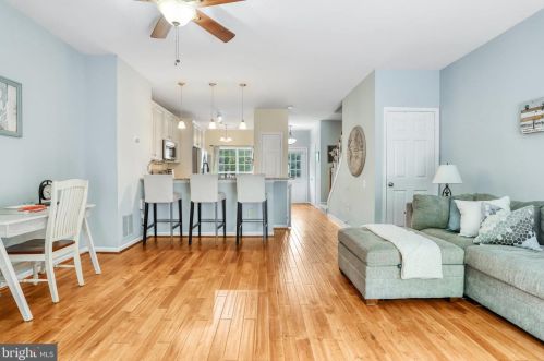 7112 Westfield Ct, Alexandria VA  22306-7282 exterior