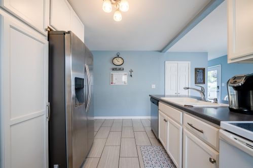 1280 Cornell Rd, Meskegon MI 49441-3834 exterior