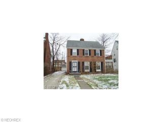 3166 Becket Rd, Cleveland OH  44120-2821 exterior