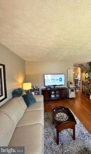 8124 Brightridge Ct, Ellicott MD 21043-6988 exterior