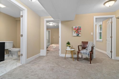 2540 Booth St, Milwaukee WI 53212-2907 exterior