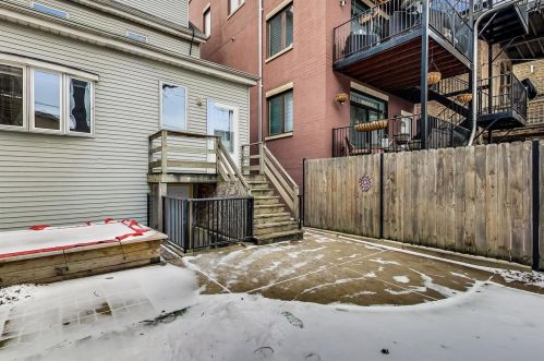 5647 Magnolia Ave, Chicago IL 60660-1908 exterior