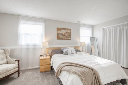 1901 Division St, Mishawaka IN 46545-6201 exterior