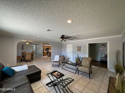 11033 39th Dr, Phoenix AZ  85029-3855 exterior