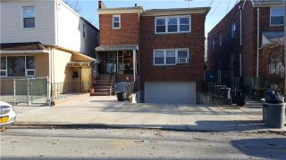 11714 Poppenhusen Ave, Flushing NY  11356-1041 exterior
