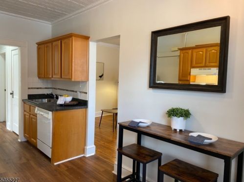 249 Atlantic St, Oradell NJ  07649-2303 exterior