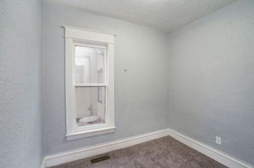 1312 Burdick St, Kalamazoo MI  49007-2553 exterior