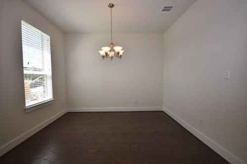 15916 Cadoz Dr, Austin TX  78728 exterior