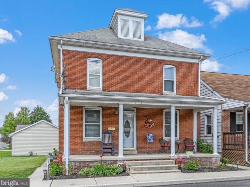 144 Forry Ave, Hanover, PA 17331-2700