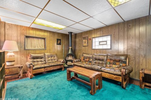 3042 77 Ave, Chicago IL 60707-3007 exterior