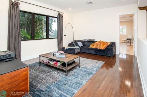 17894 Monte Vis Dr, Boca Raton FL 33496-1057 exterior