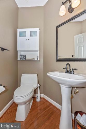 7 Farmstead Pl, Middletown MD 21769-7742 exterior