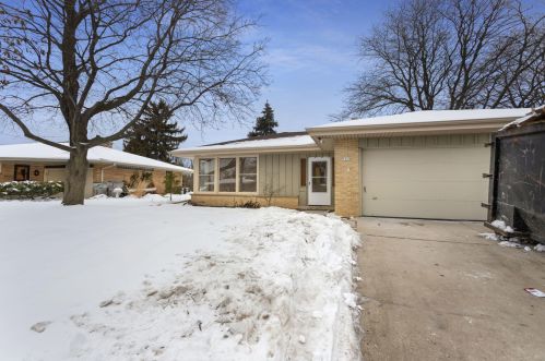 5400 22nd St, Milwaukee, WI 53221-4259