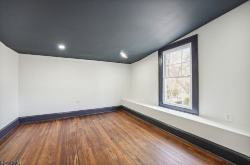 28 Courter Ave, Maplewood NJ  07040-2817 exterior