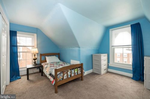 455 Main St, Limerick PA 19468-2303 exterior