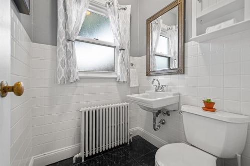 524 Mifflin Ave, Pittsburgh PA 15221-3276 exterior