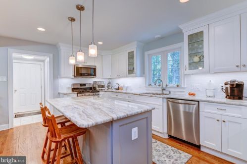 1786 Wrightstown Rd, Upper Makefield PA 18940-2814 exterior